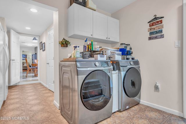 718 Arrow Drive, Toms River, NJ 08753