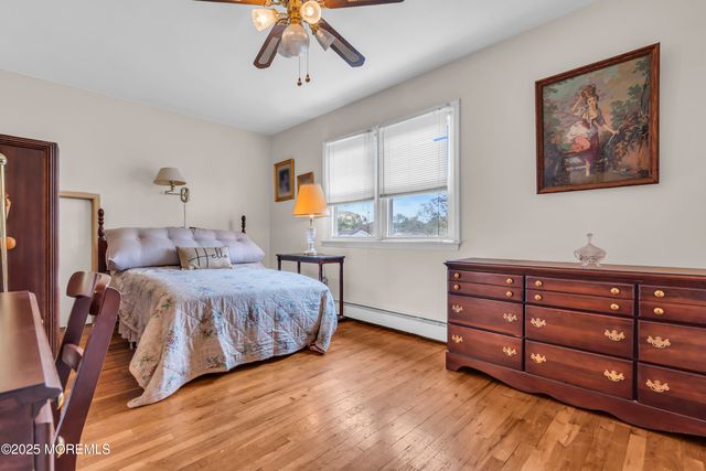 718 Arrow Drive, Toms River, NJ 08753