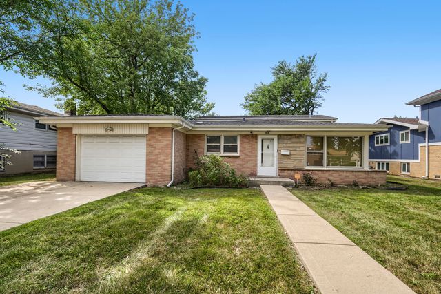 918 S Owen Street, Mount Prospect, IL 60056