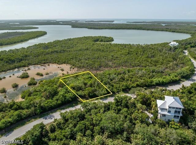 822 Whiskey Creek DR, Marco Island, FL 34145