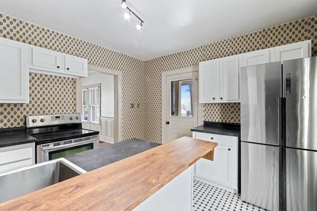 444 Naomi Court, Groveport, OH 43125