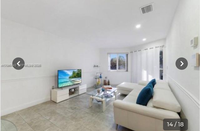18630 NE 18th Avenue 235, Miami, FL 33179