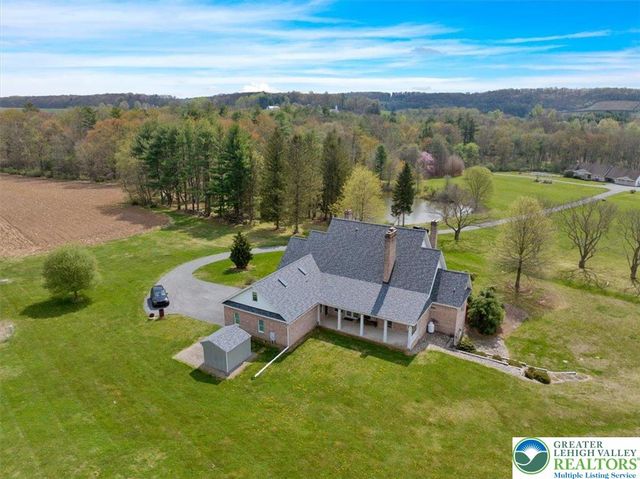 111 Church Road, Wayne Twp, PA 17972