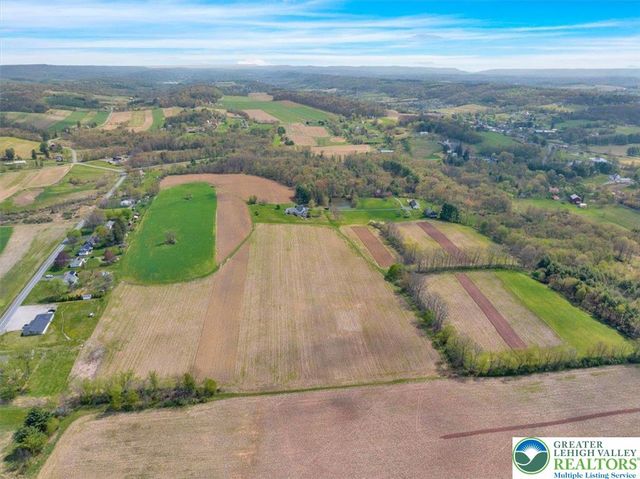 111 Church Road, Wayne Twp, PA 17972