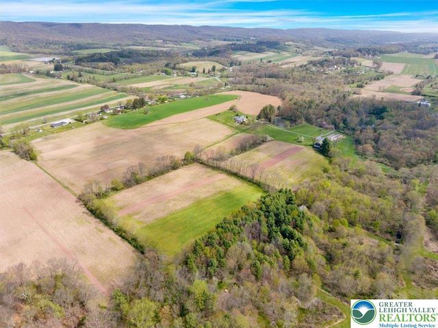 111 Church Road, Wayne Twp, PA 17972