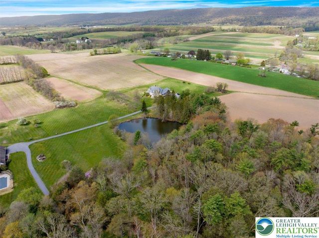 111 Church Road, Wayne Twp, PA 17972