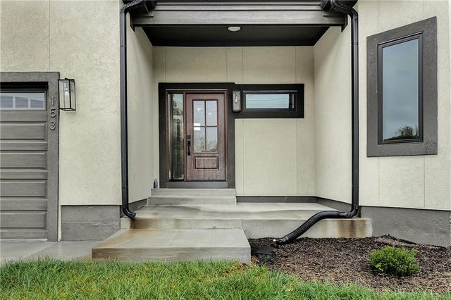 153 S Linn Valley Drive, Linn Valley, KS 66040