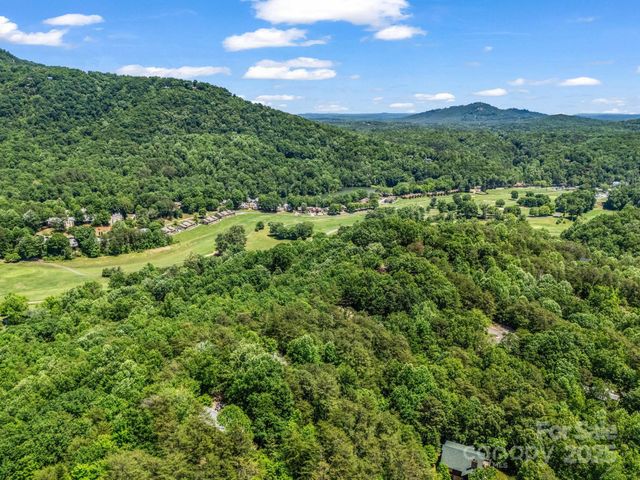 212 Ridgeway Road, Lake Lure, NC 28746