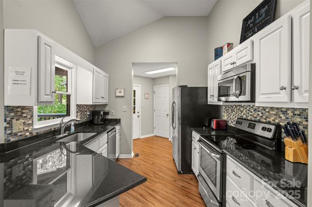 212 Ridgeway Road, Lake Lure, NC 28746