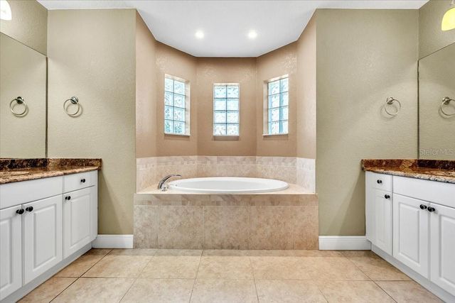 142 AUSTRALIAN DRIVE, Rotonda West, FL 33947