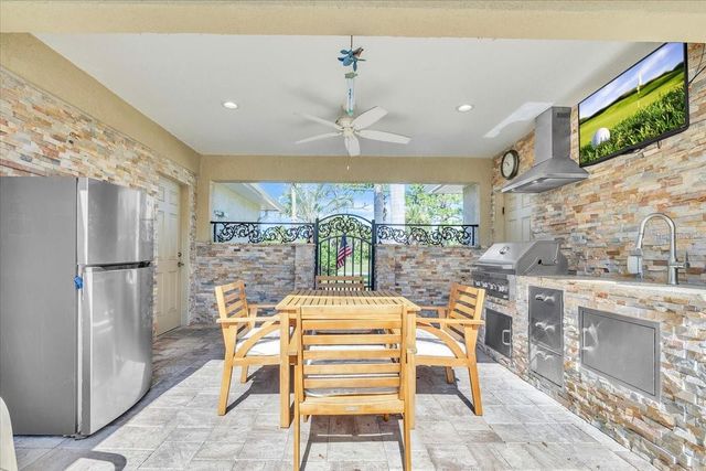 142 AUSTRALIAN DRIVE, Rotonda West, FL 33947