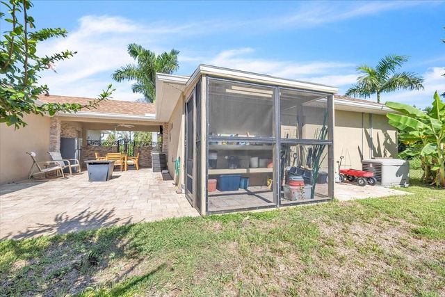 142 AUSTRALIAN DRIVE, Rotonda West, FL 33947