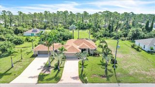 142 AUSTRALIAN DRIVE, Rotonda West, FL 33947