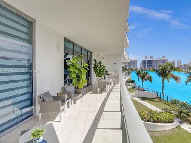 3250 NE 188th St 207, Aventura, FL 33180