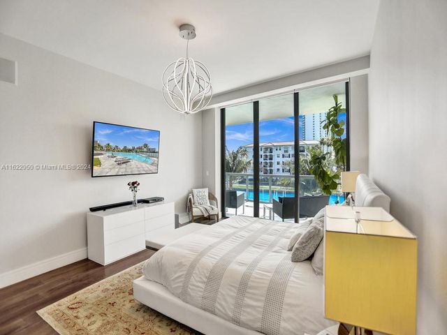 3250 NE 188th St 207, Aventura, FL 33180