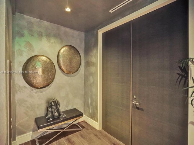 3250 NE 188th St 207, Aventura, FL 33180