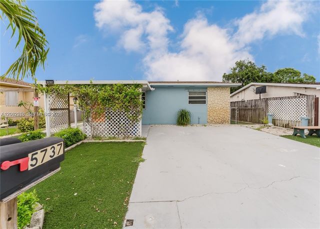 5737 Grant Street 3, Hollywood, FL 33021