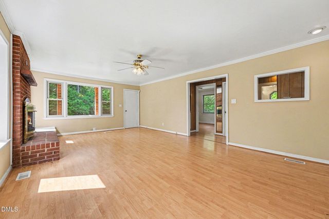1108 W King Street, Hillsborough, NC 27278