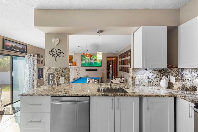 8611 PARK HIGHLAND DRIVE, Orlando, FL 32818
