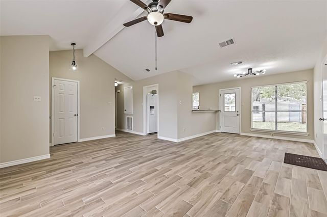 2512 Ironclad Drive, League City, TX 77573