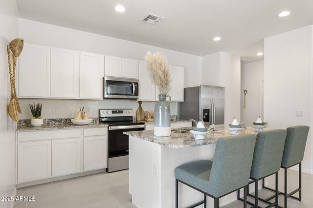 4912 S 106th Lane, Tolleson, AZ 85353