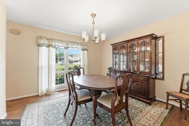 36 PAR DR, Reading, PA 19607