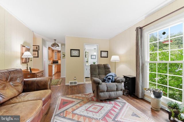 36 PAR DR, Reading, PA 19607