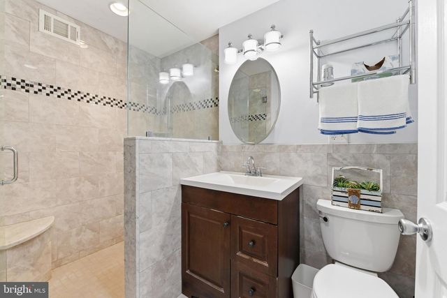 36 PAR DR, Reading, PA 19607