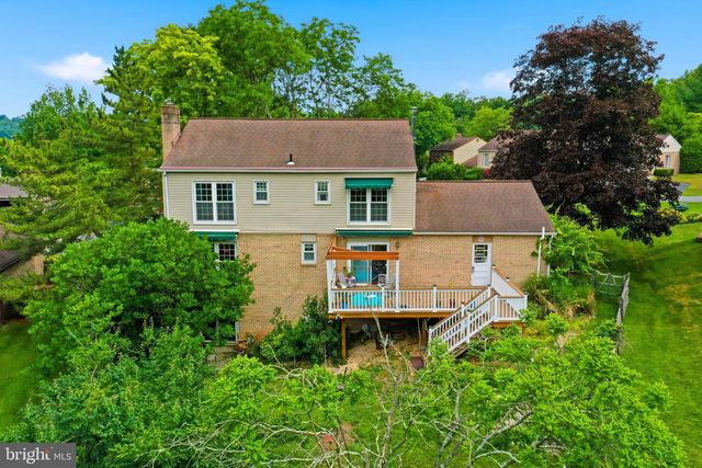 36 PAR DR, Reading, PA 19607