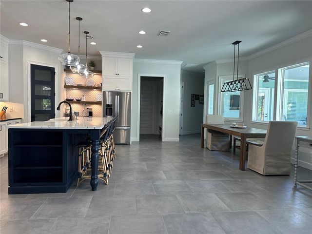 981 SW 137TH WAY, Newberry, FL 32669