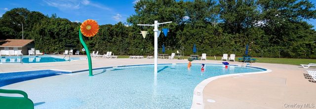 10 Aspen Court 0, Coram, NY 11727