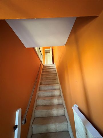 10 Aspen Court 0, Coram, NY 11727