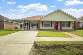 303 Chadwick Drive, Lafayette, LA 70501
