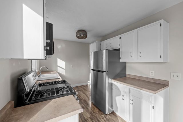 20867 Chippendale Avenue W, Farmington, MN 55024