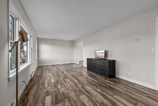 20867 Chippendale Avenue W, Farmington, MN 55024