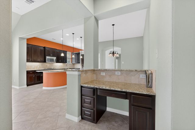 8729 James Drive, Lantana, TX 76226