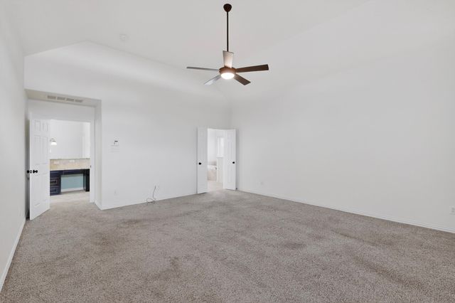 8729 James Drive, Lantana, TX 76226