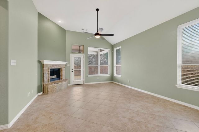 8729 James Drive, Lantana, TX 76226