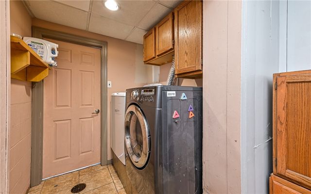3118 Haberlein Rd, Hampton, PA 15044