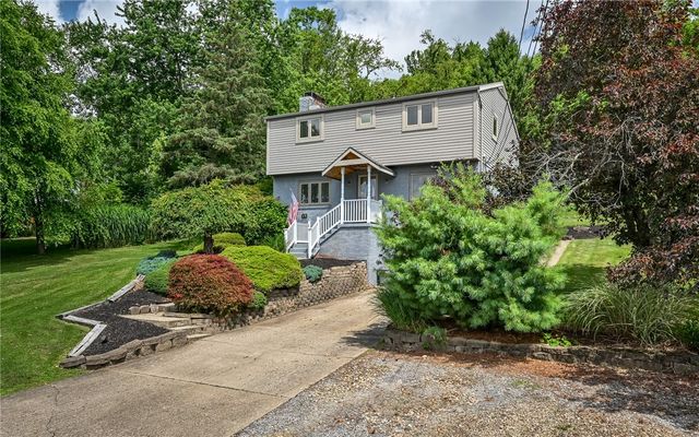 3118 Haberlein Rd, Hampton, PA 15044