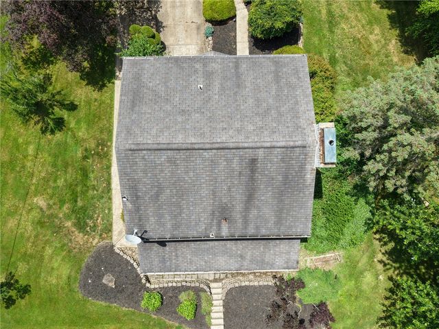 3118 Haberlein Rd, Hampton, PA 15044