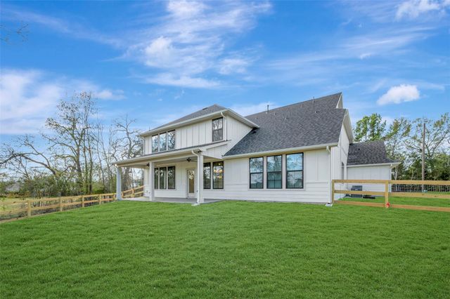 479 6th Street, Magnolia, TX 77355