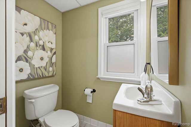 1917 Clawson Avenue, Royal Oak, MI 48073