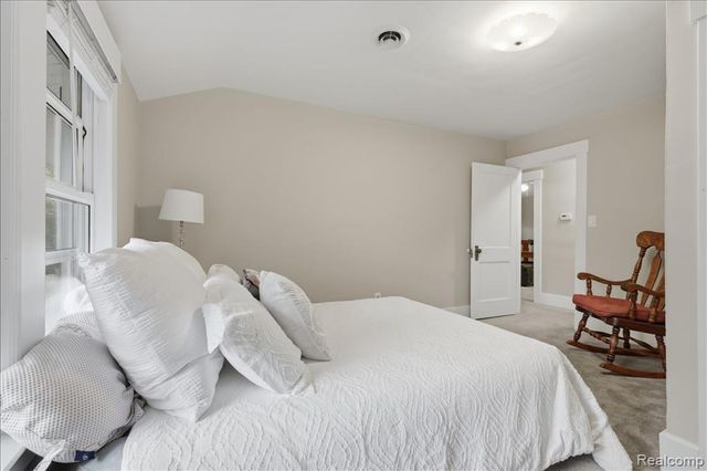 1917 Clawson Avenue, Royal Oak, MI 48073