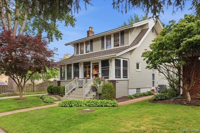 1917 Clawson Avenue, Royal Oak, MI 48073