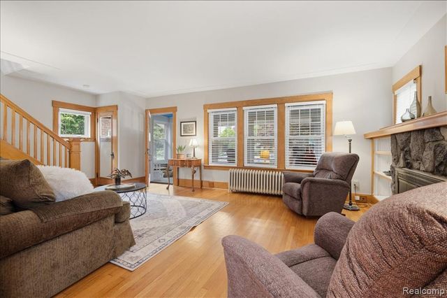 1917 Clawson Avenue, Royal Oak, MI 48073