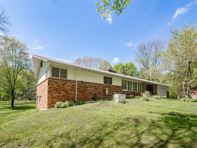 220 26th Street, Allegan, MI 49010