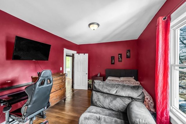 166 Westminster St, Springfield, MA 01109