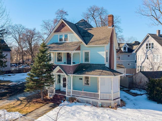 166 Westminster St, Springfield, MA 01109