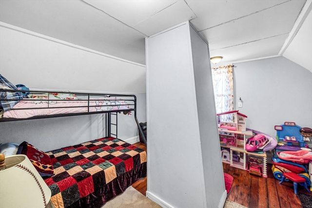 166 Westminster St, Springfield, MA 01109